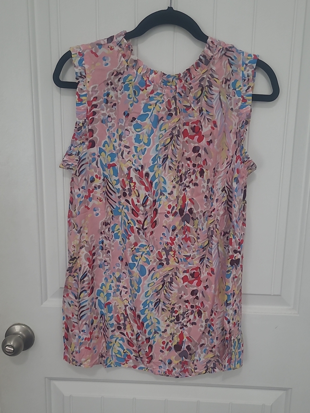 Sleeveless Pink Floral Print Blouse